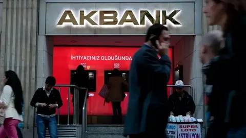 Bankalar yarışta, kesenin ağzı açıldı! Emekliler için son 8 gün 12